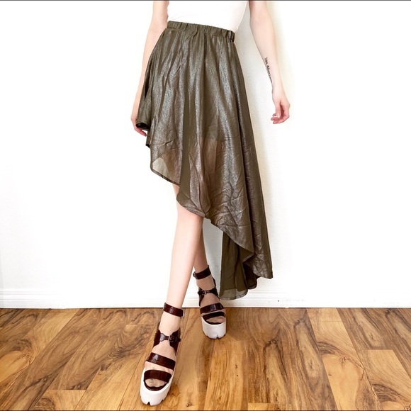 BEULAH STYLE Shiny Asymmetric Skirt Olive Bronze - Picture 7 of 8